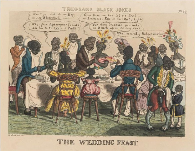 Eine Gruppe von Menschen in traditioneller afrikanischer Kleidung sitzt an einem Tisch bei einem Hochzeitsfest, mit Tellern, Gläsern und Papier auf dem Tisch.