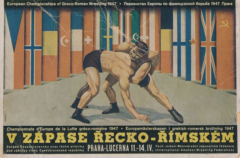 Ein Plakat für die 1947 Europäischen Meisterschaften im griechisch-römischen Ringen, das zwei Ringer in der Mitte zeigt, umgeben von Flaggen und Texten mit Informationen zum Event.