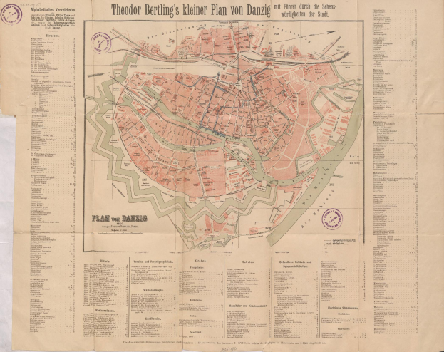 Ein alter, detaillierter Stadtplan von Berlin auf Papier, der Straßen, Gebäude und Sehenswürdigkeiten zeigt, mit zusätzlichem Text.