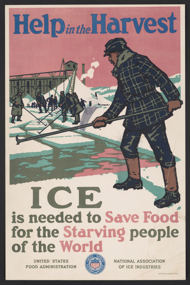 Plakat mit einer Person in einem weißen Hemd und blauen Jeans, die in einem verschneiten Feld steht, umgeben von fetter schwarzer Schrift, die "Hilfe bei der Ernte - Eis ist nötig, um Lebensmittel für die hungernden Menschen der Welt zu retten" lautet, unter einem hellblauen Himmel mit weißen Wolken.