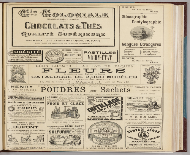 Offenes, glänzendes Katalogbuch mit farbenfrohen, detallierten Anzeigen und sauberer Schrift, Titel oben sichtbar.