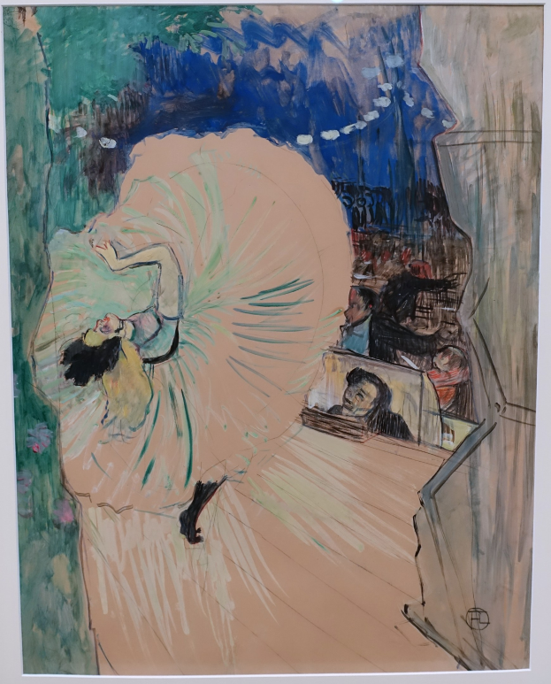 Ein Bild namens 'Tanz an der Oper' von Edgar Degas, das eine Frau in einem grünen Kleid zeigt, die anmutig auf der Bühne tanzt, mit einer Gruppe von Sitzenden im Hintergrund, wobei lebhafte Farben und sichtbare Pinselstriche Bewegung und Energie vermitteln.